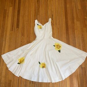 Vintage 1960s White Dress with Yellow Floral Design